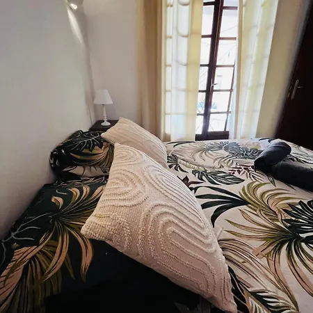 Holiday home La Maison De Faustin Saint-Guilhem-le-Desert